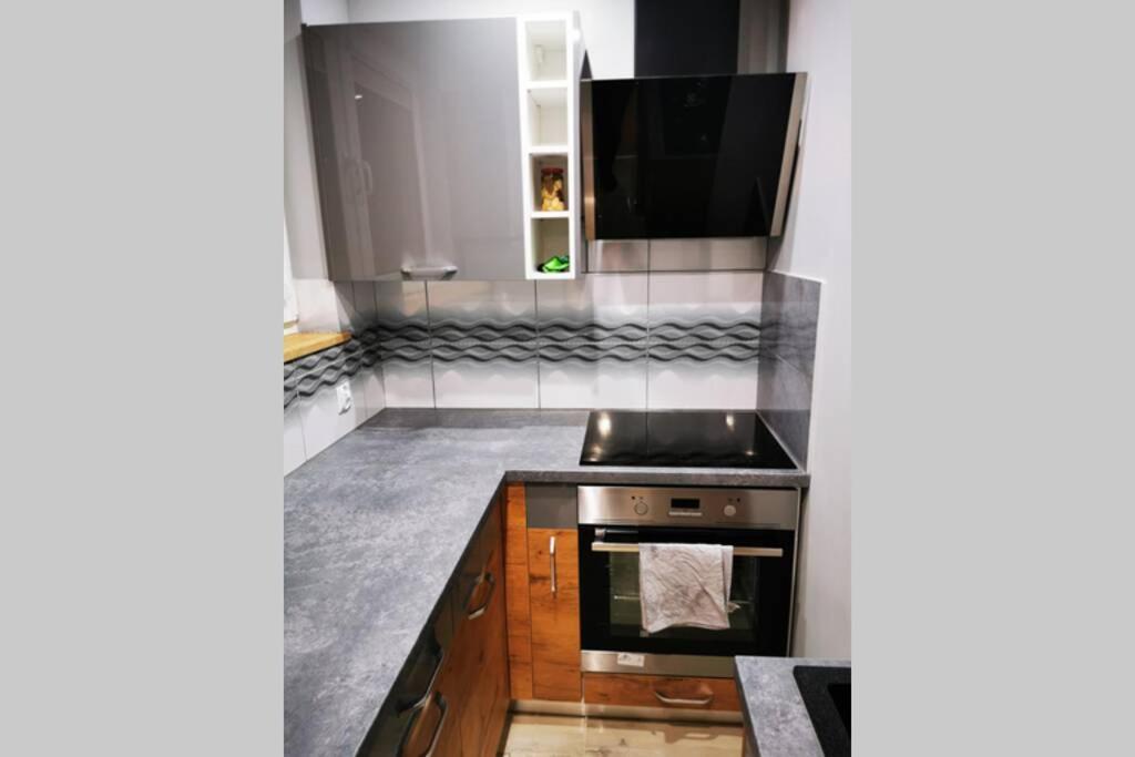 Apartament Dwuosobowy 克维曾 外观 照片