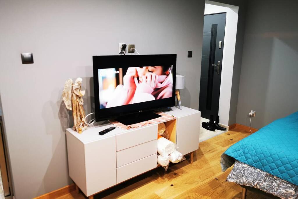 Apartament Dwuosobowy 克维曾 外观 照片
